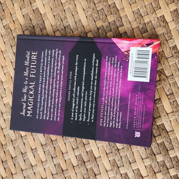 The Mindful Witch A Daily Journal for Manifesting a Truly Magickal Life~New - Picture 3 of 5